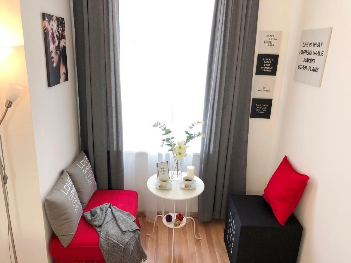 Ferienwohnung "Be My Guest" Near Metro Station! Wien Exterior foto