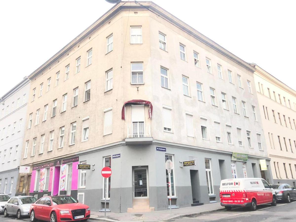 Ferienwohnung "Be My Guest" Near Metro Station! Wien Exterior foto